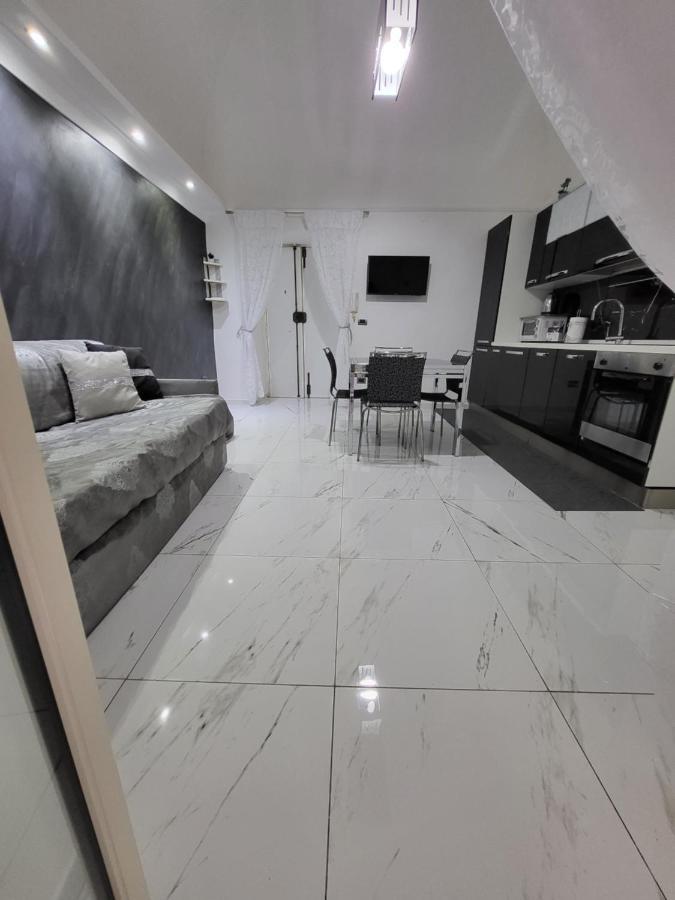 La Casa Di Titina Apartment Napoli Ngoại thất bức ảnh