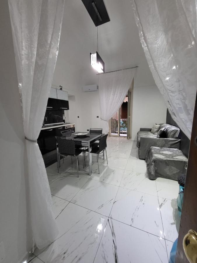 La Casa Di Titina Apartment Napoli Ngoại thất bức ảnh