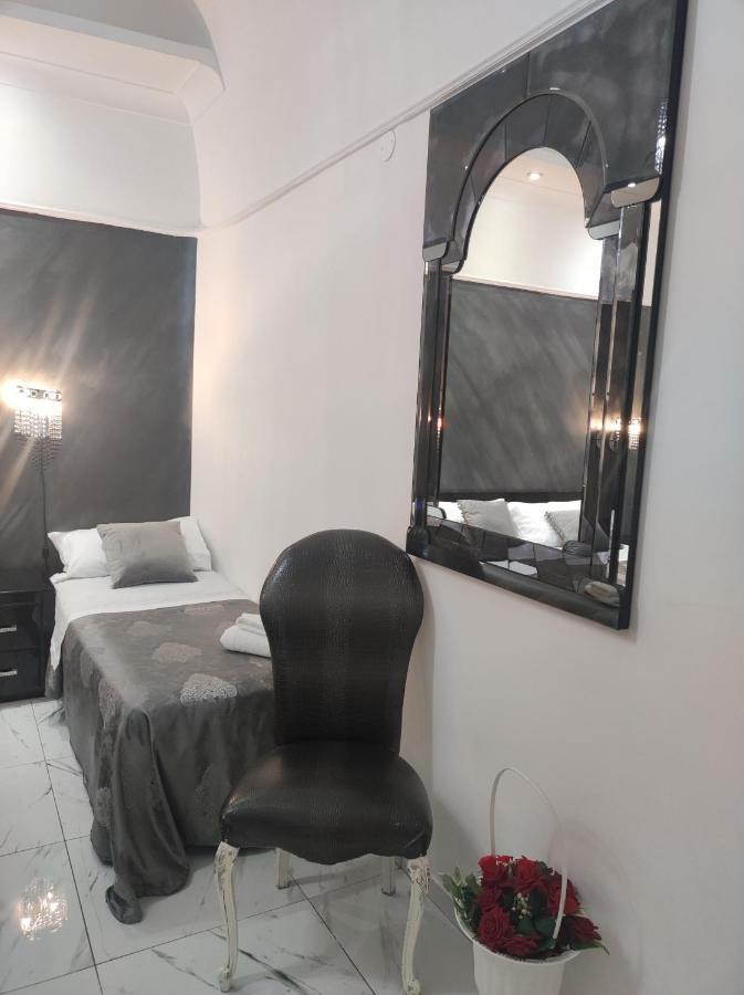 La Casa Di Titina Apartment Napoli Ngoại thất bức ảnh