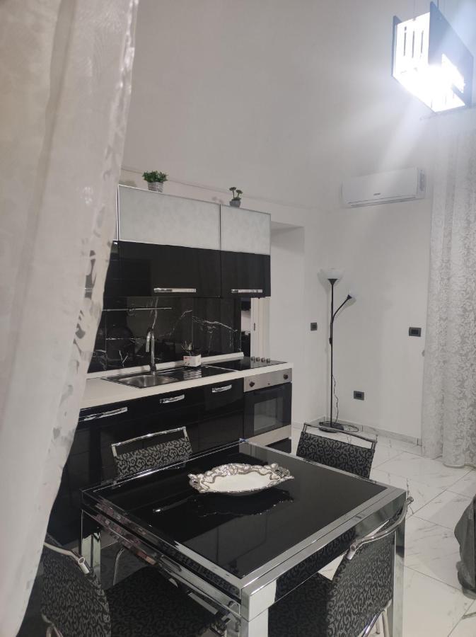 La Casa Di Titina Apartment Napoli Ngoại thất bức ảnh